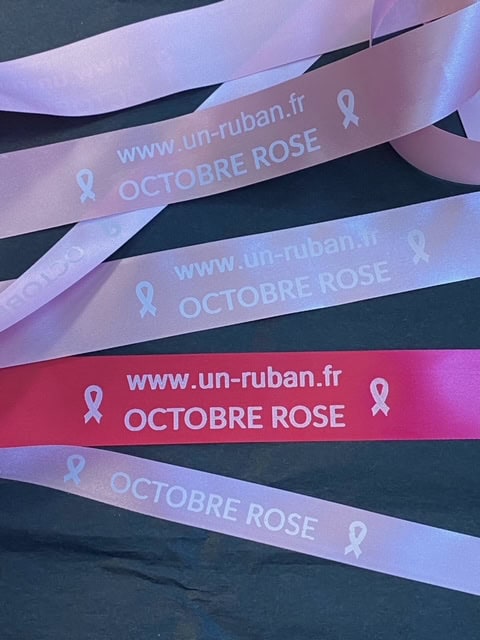 bracelet-personnalisé-octobre-rose